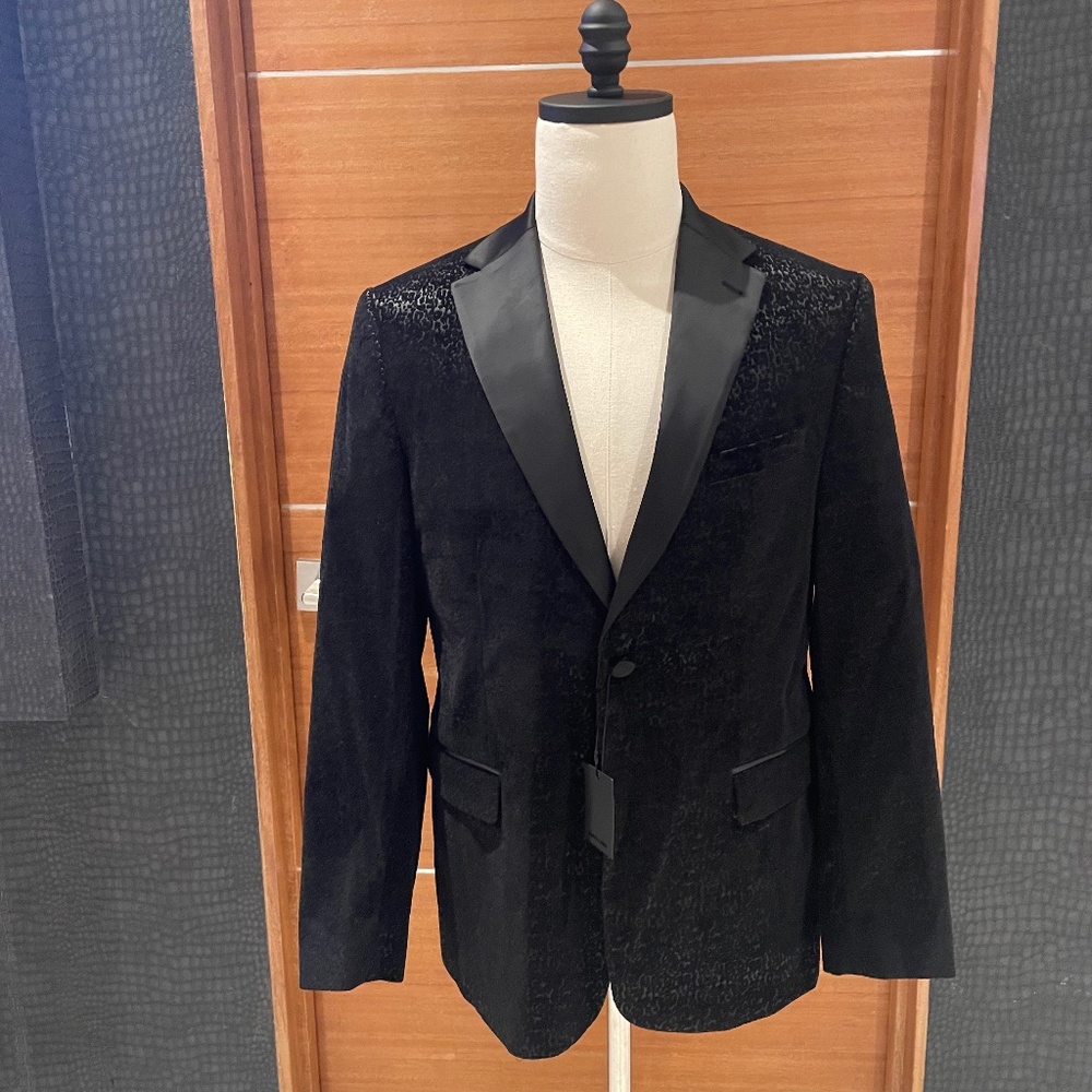 Black Tux Style Jared Lang Blazer from Neiman Marcus 40R NWT